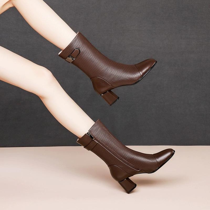 British Style Elegant Niche Temperament Thick Heel Medium Leather Boots Autumn and Winter New Versatile Round Head Thin Large Size Martin Boots