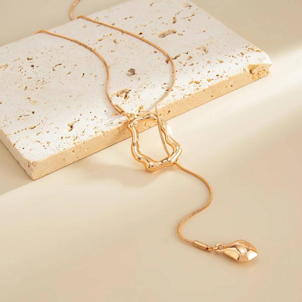 Salircon Punk Simple Long Chain Necklace for Woman Geometric Hollowout Pendant Sweater Chains Gold Color Trendy Jewelry On Neck