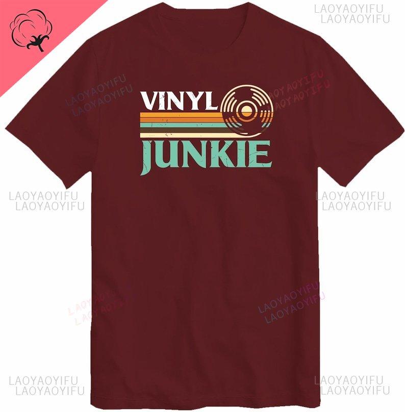 Vinyl Junkie Ventilate Graphic Tshirt Mens Music Lovers LP Records DJ Turntable Vintage Design Music Collector Gift Tee Tops