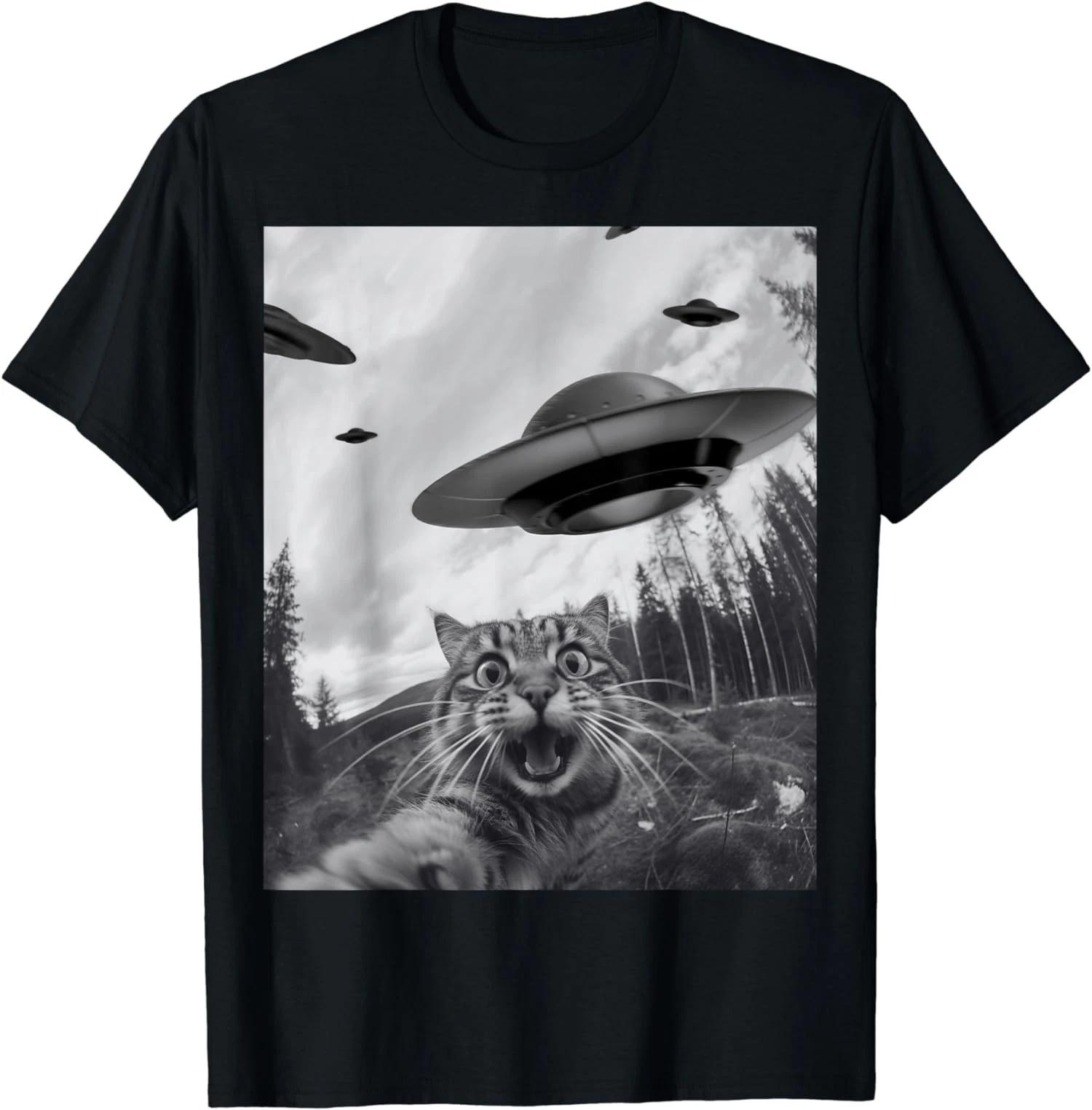 Funny Cat Selfie With Alien UFO Cool Animal Lover Unisex T-Shirt XL