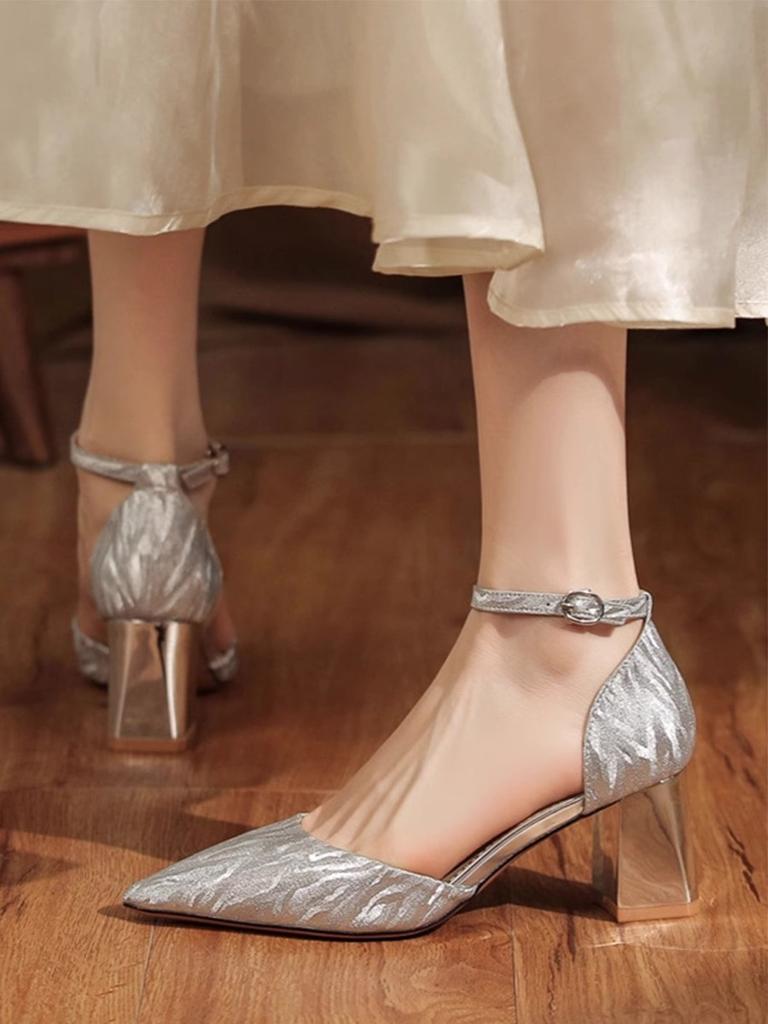 Champagne pointed thick heel single shoes female 2025 new fairy style temperament fashion with skirt hollow high heels