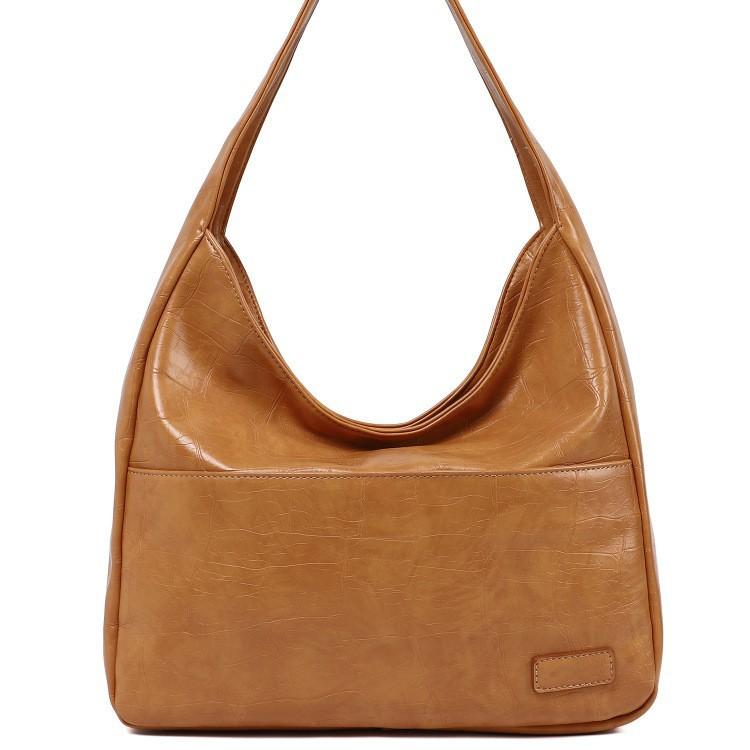 Large Capacity Bag Women 202 Spring And Summer Soft Leather Bucket Bag Commuter Tote Bag College Student Class Shoulder Bag