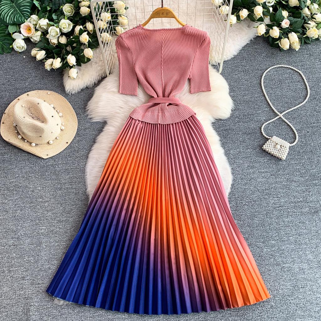 Pleated Diamond-Embellished Round-Neck Midi Dress for Women Summer Short Sleeve Lace-up Stunning Ombre Pleated Dress
