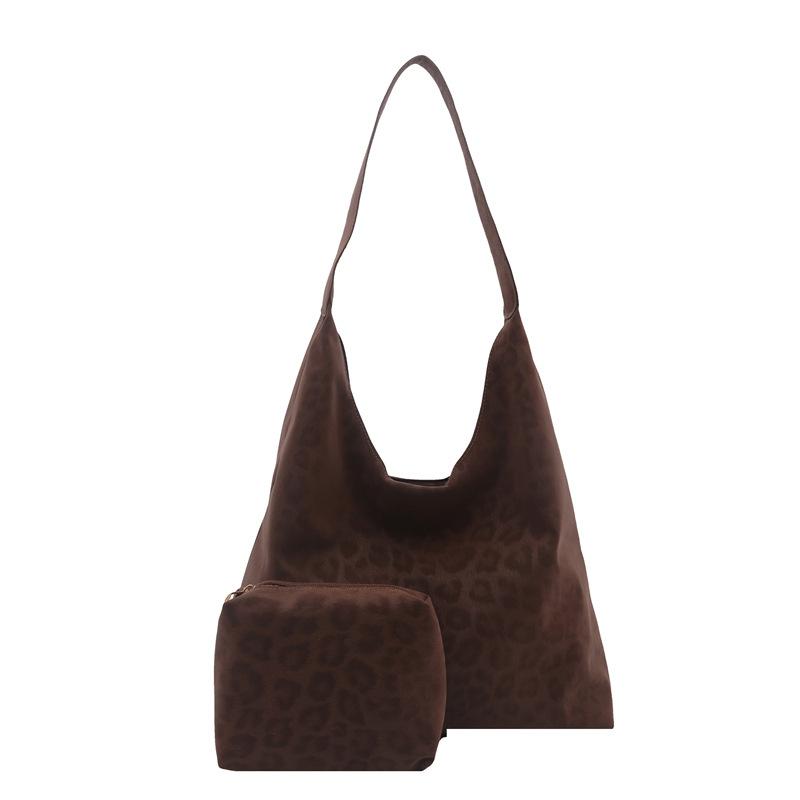 Retro leopard print bag women's winter new fashionable largecapacity shoulder underarm bag casual tote bag