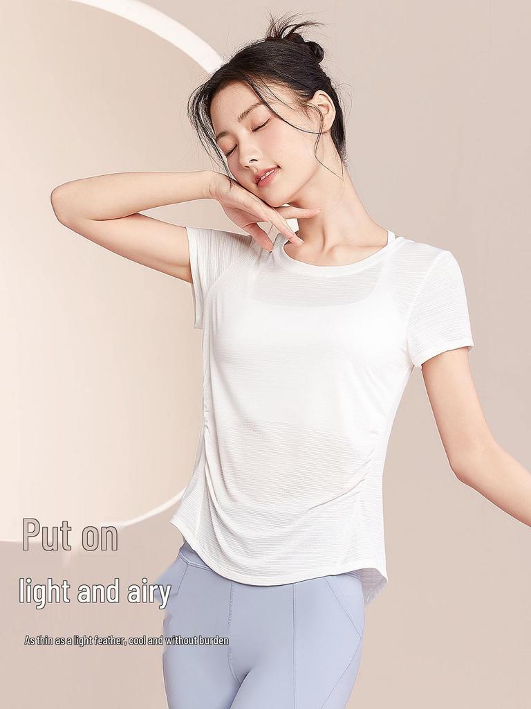 Stylish Quick-Dry Yoga Cover-Up: Spring/Summer Short Sleeve Fitness Wear with Beautiful Back Design for Women