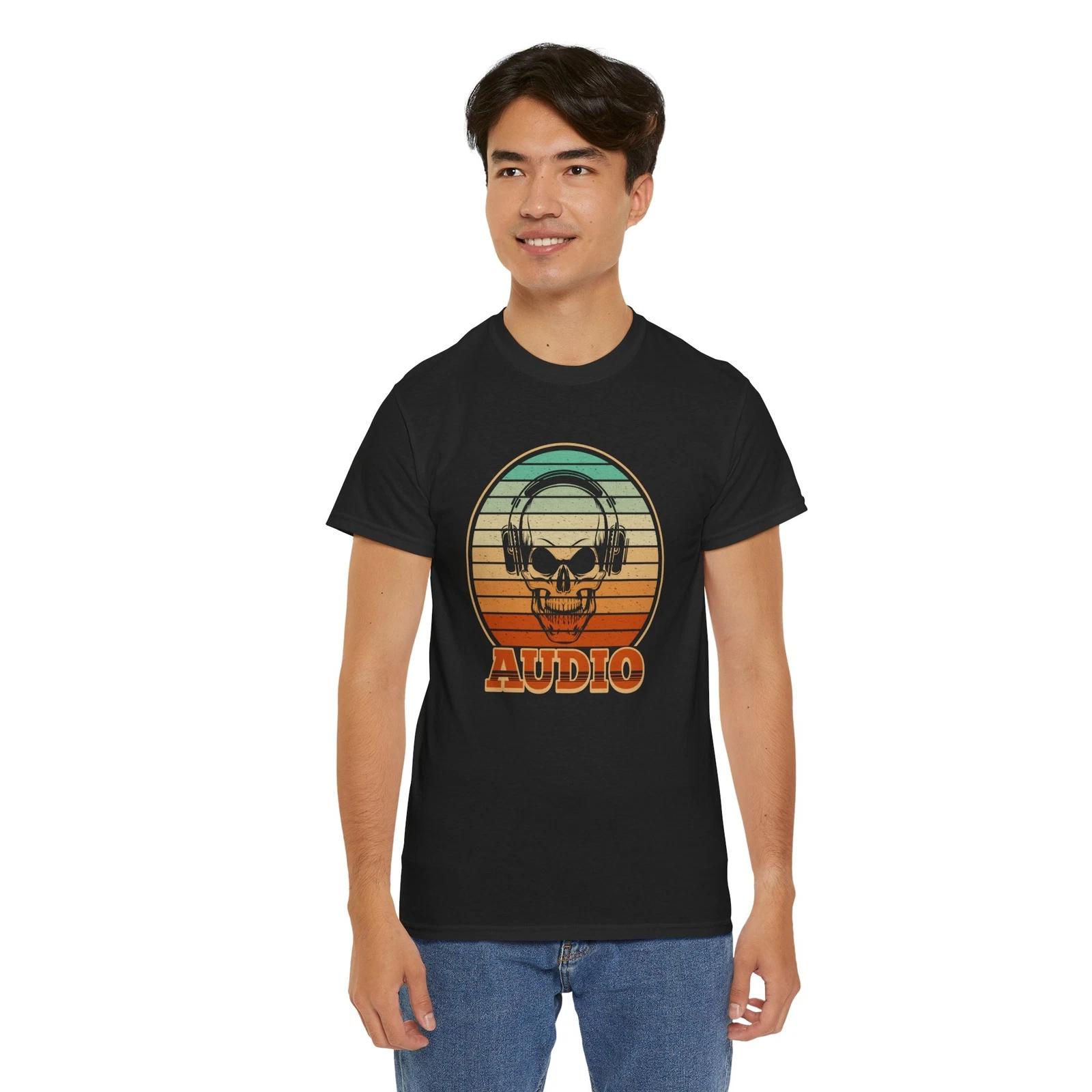 

Vintage Wild West T-Shirt | Retro Cowboy 70s 80s Tee | Classic Frontier S