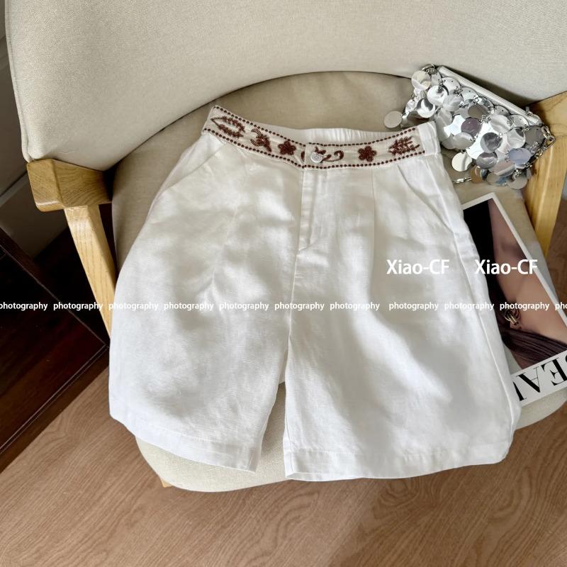 

Summer Women Solid Color Embroidered Waist Pleated Casual Shorts M белый