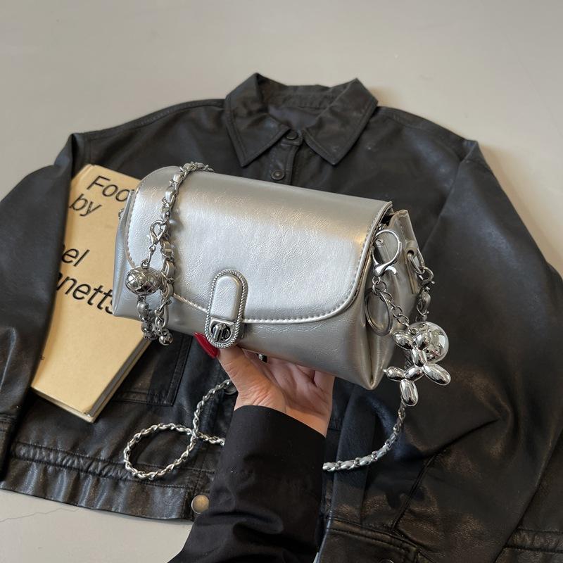 Premium Chain Bag Women's 2025 New Fashion Small Square Bag Versatile Retro Spring and Summer Shoulder Messenger Bag Women's Bag