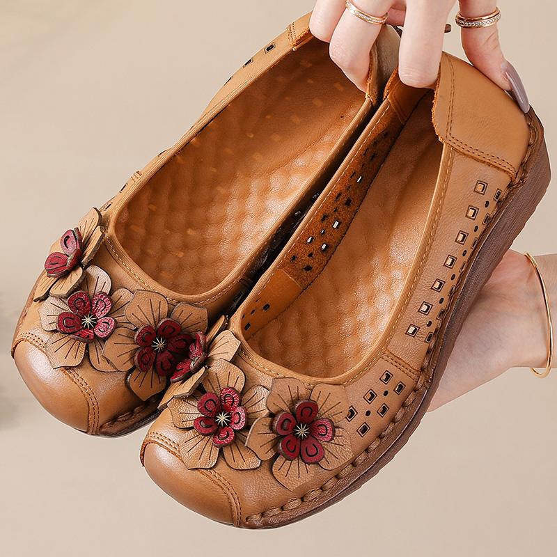 Fashion New Exquisite Cow Leather Wedged Flats Women Handmade Cutout Flower Moccasins Woman Antique Slip On Shoes Ladies Elegant Flats