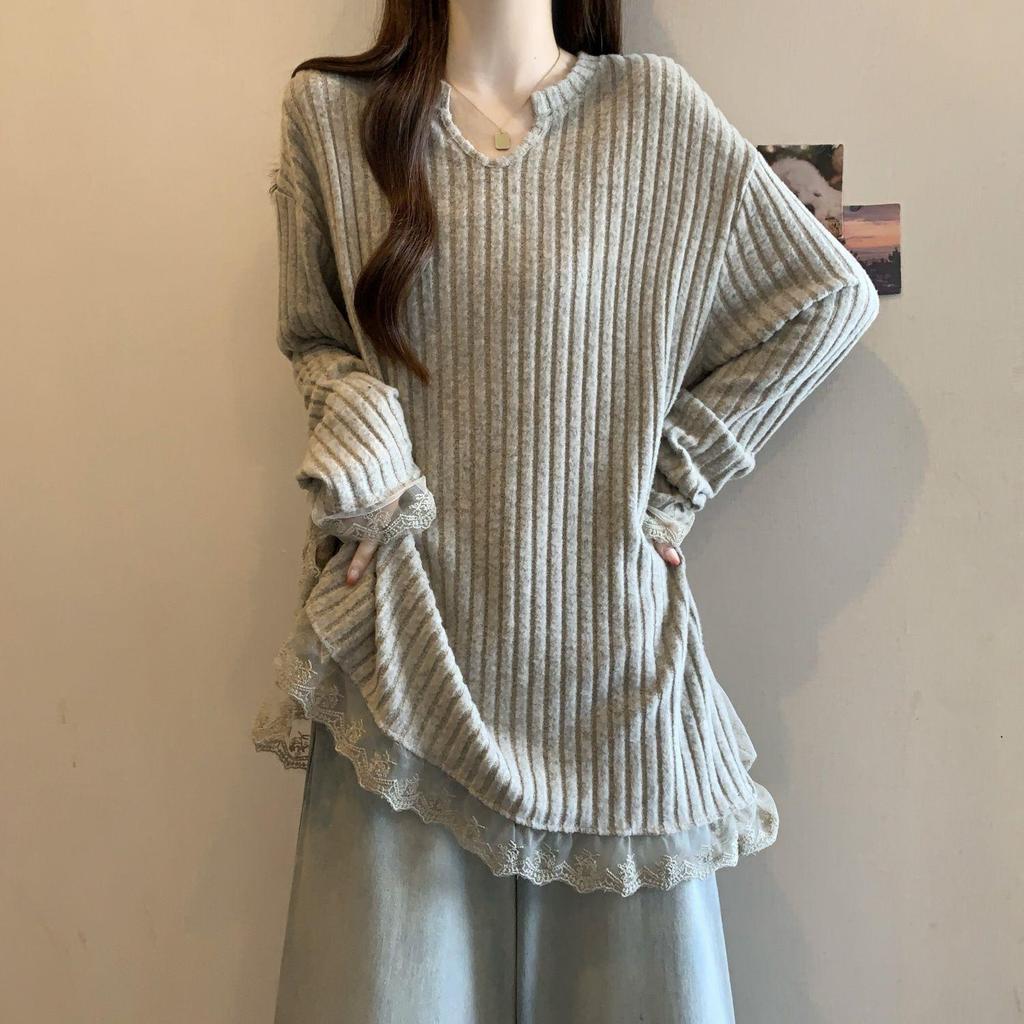 Women's Plus Size V-Neck Lace Hem Long Sleeve Loose T-Shirt – Spring Fashion