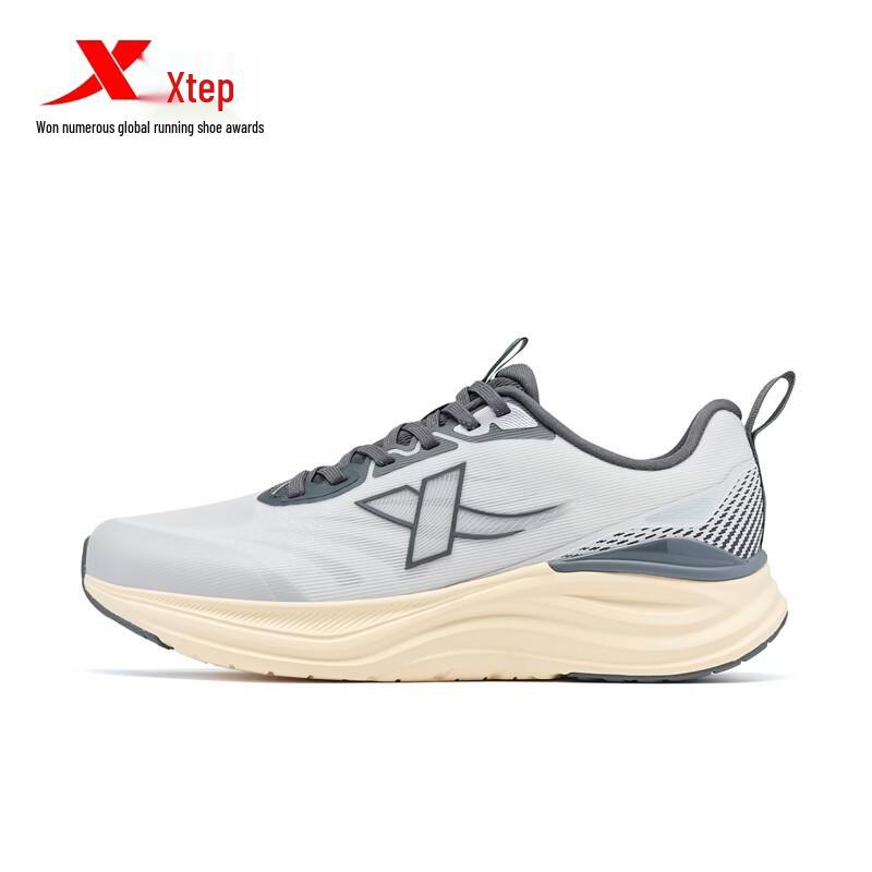 Xtep Cloud Shield Men's Lightweight Breathable Running Shoes