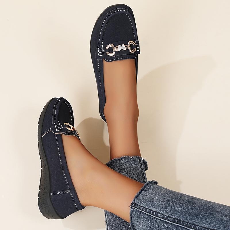 Fashion New Women Moccasins Flats Shoes Ladies Genuine Leather Shoes Woman Loafers Slip On Comfy Shoes Ladies Casual Shoes Size 44