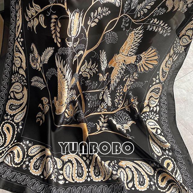 Luxury Brand Autumn and Winter Women New Style Fashion Color Matching Print Silk Scarf Lady Popular Headcloth Beach Shawl