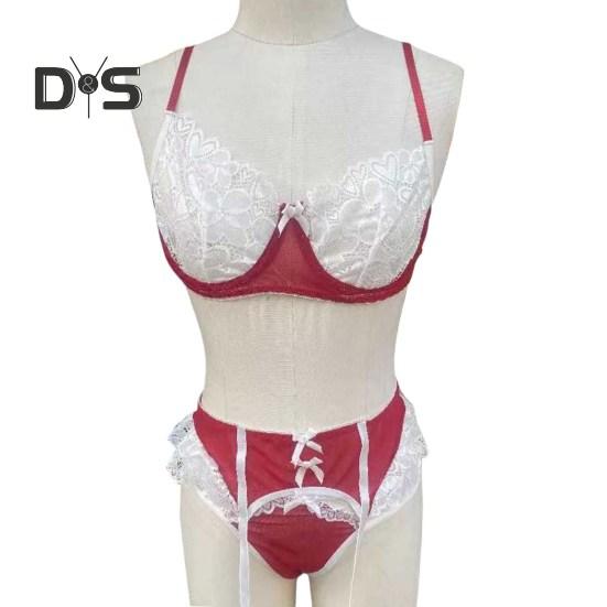 4 ks/sada Dámské spodní prádlo Set obsahuje punčochy a mašličkový límec Push-up podprsenka Nastavitelný popruh Vysoký pas Podvazkový krajkový set kalhotek Sada výšivek pro hotely