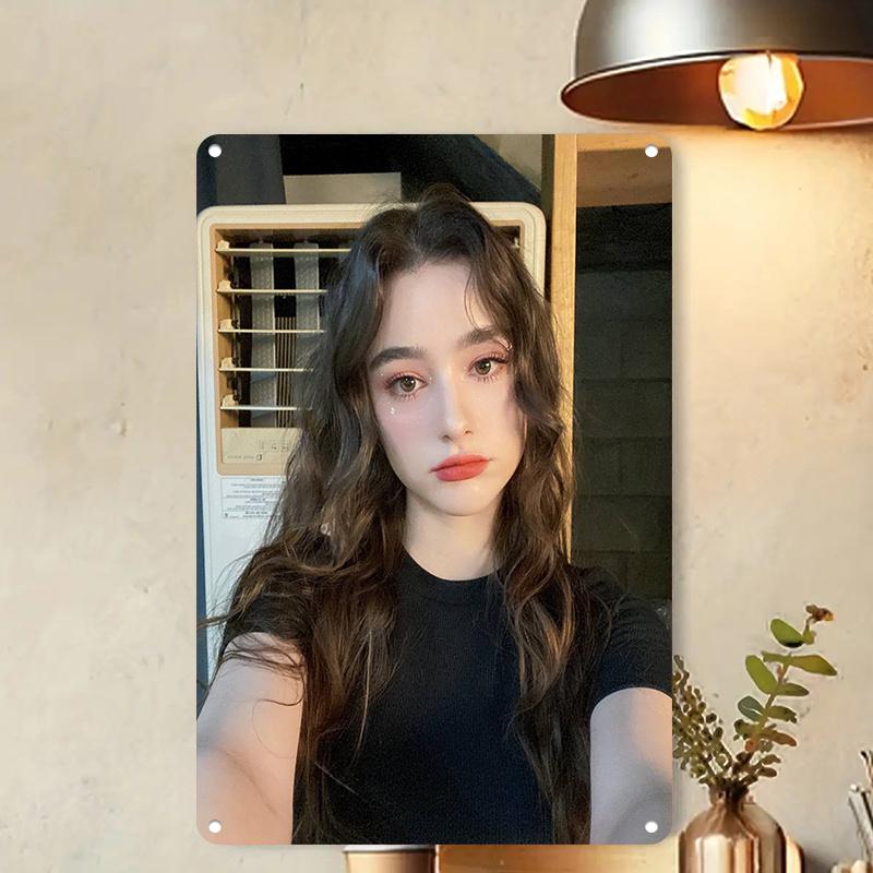 D Flat Metal Sign Aesthetic Girl Crying Heartbreak Selfie Dark Academia Wall Art Home Decor 20x30cm(7.8x11.8inch)