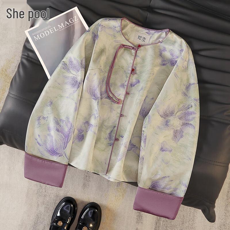 

Женская куртка в китайском стиле с цветочным принтом и круглым вырезом L