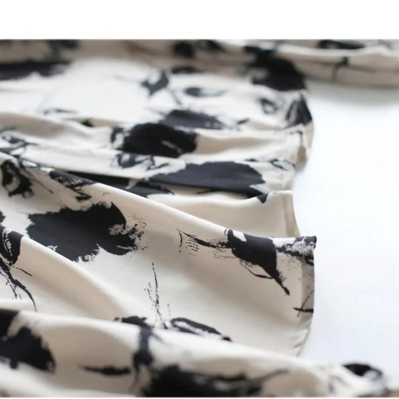 French Retro Ink Printed Satin Shirt Women Spring Autumn New Niche V-neck Long Sleeve Pullover Puff Sleeves Top M-3XL