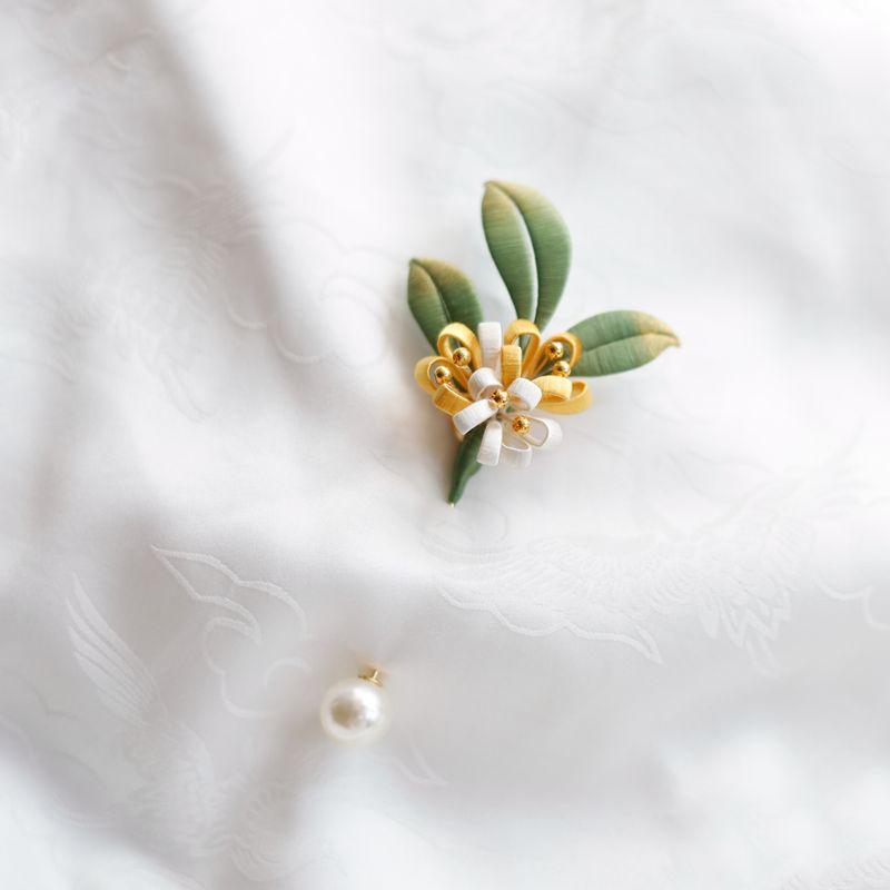 

Non-Heritage Wrapped Flower Brooch Finished Osmanthus Orchid Linglan Jasmine Magnolia Han Dynasty Shirt Ornament Easiest for Match Daily Pin Small osmanthus