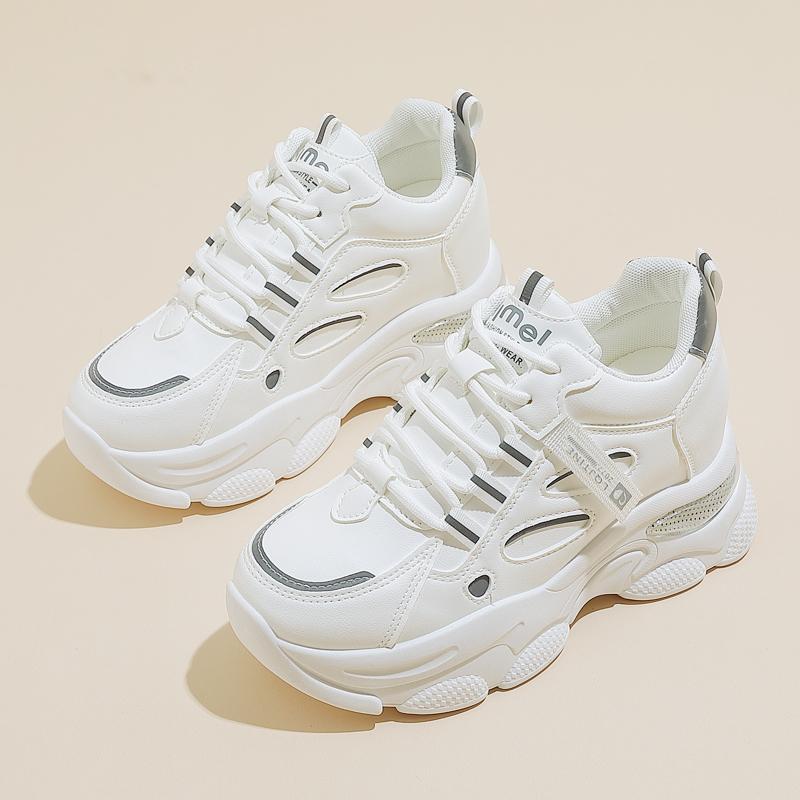 

Увеличение внутренней высоты, новый легкий размер, маленький рост, кожаная поверхность, мягкое дно 34