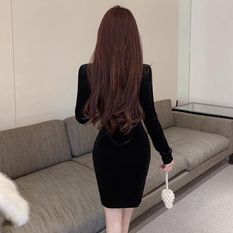 Women's pure desire sexy V-neck pleated thin velvet dress