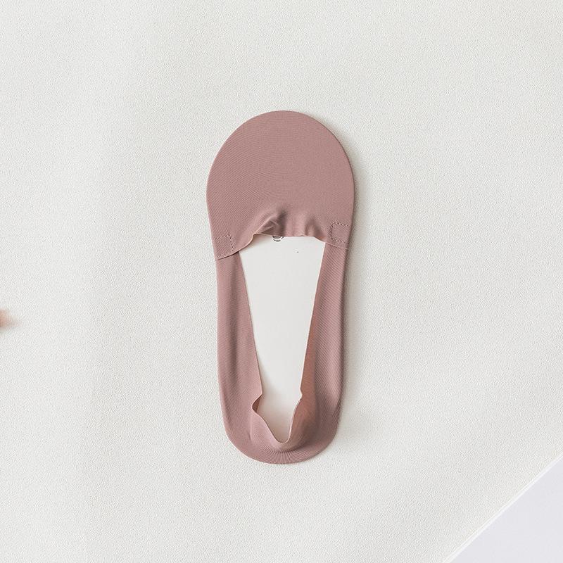 Women's Summer Solid Color Ice Silk Shallow Mouth Invisible Non Slip Cotton Bottom Boat Socks