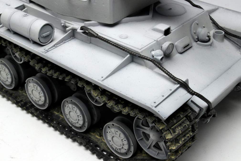 PLATZ GP17 1/35 Girls & Panzer KV-2 Pravda High School