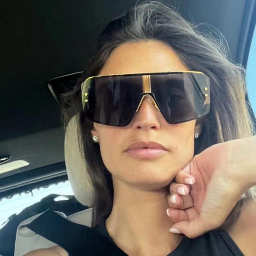 Luxury Brand Designer Oversized Big Frame Sunglasses Women For Men Sun Glasses Vintage  Popular Metal Punk Flat Top Eyeglasses