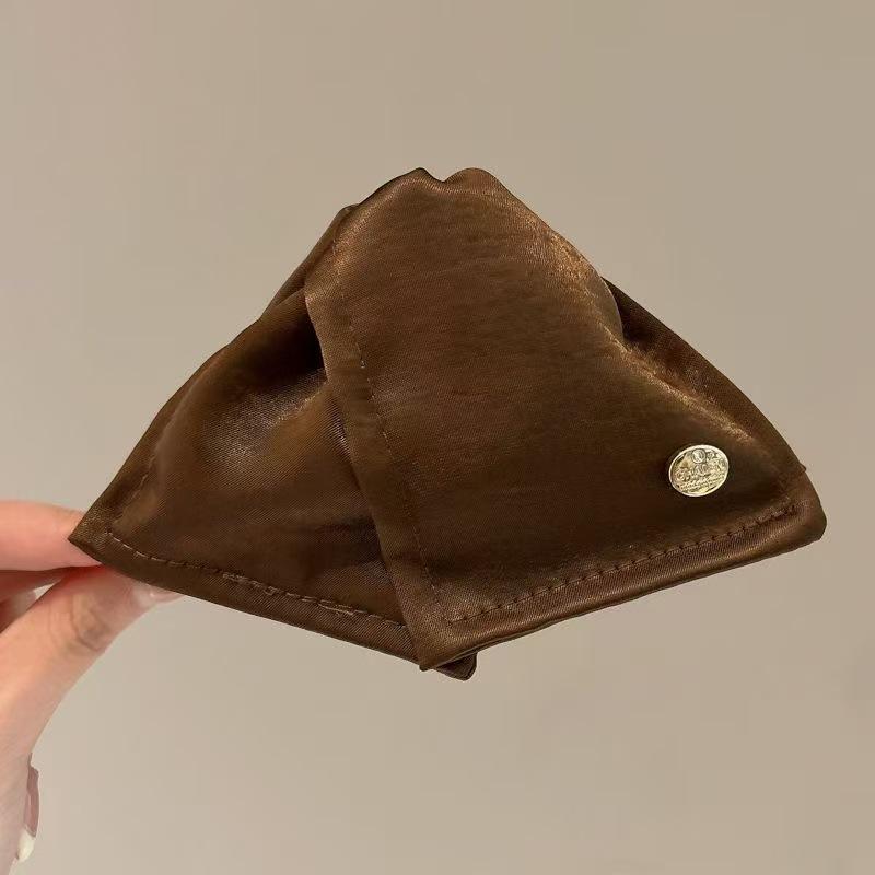 

Satin Shell Triangle Claw Clip for Women: 2025 High-End Half-Up Hair and Updo Accessory