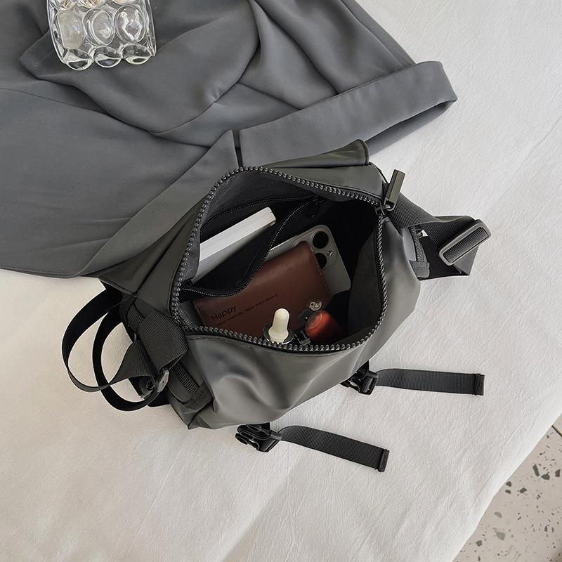 Trendy New Minimalist Messenger Bag TikTok Dropshipping Crossbody Shoulder Bag Casual Unisex Large Capacity Bag