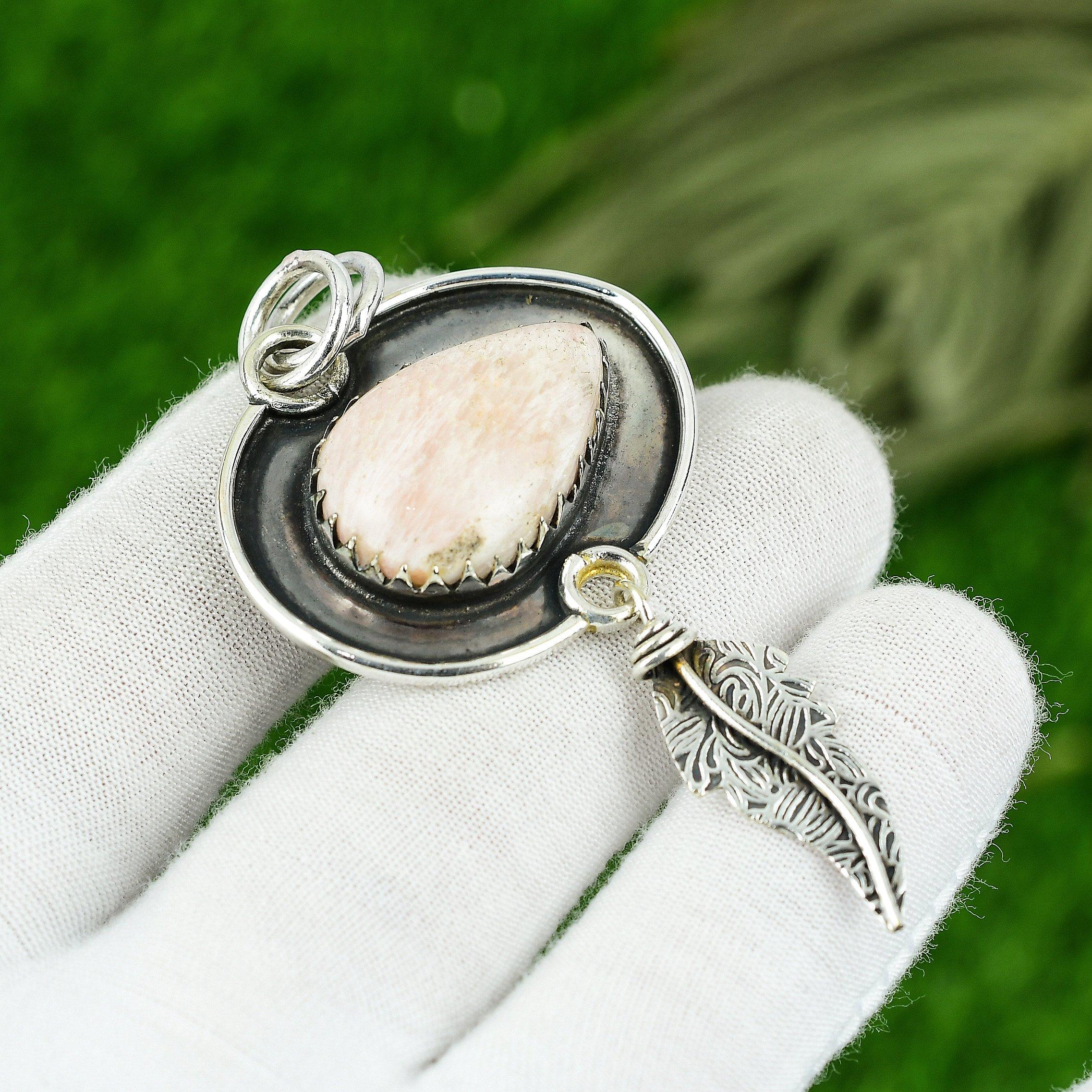 

Подарок для женщин Ювелирная подвеска из стерлингового серебра 925 пробы с натуральным сколецитом