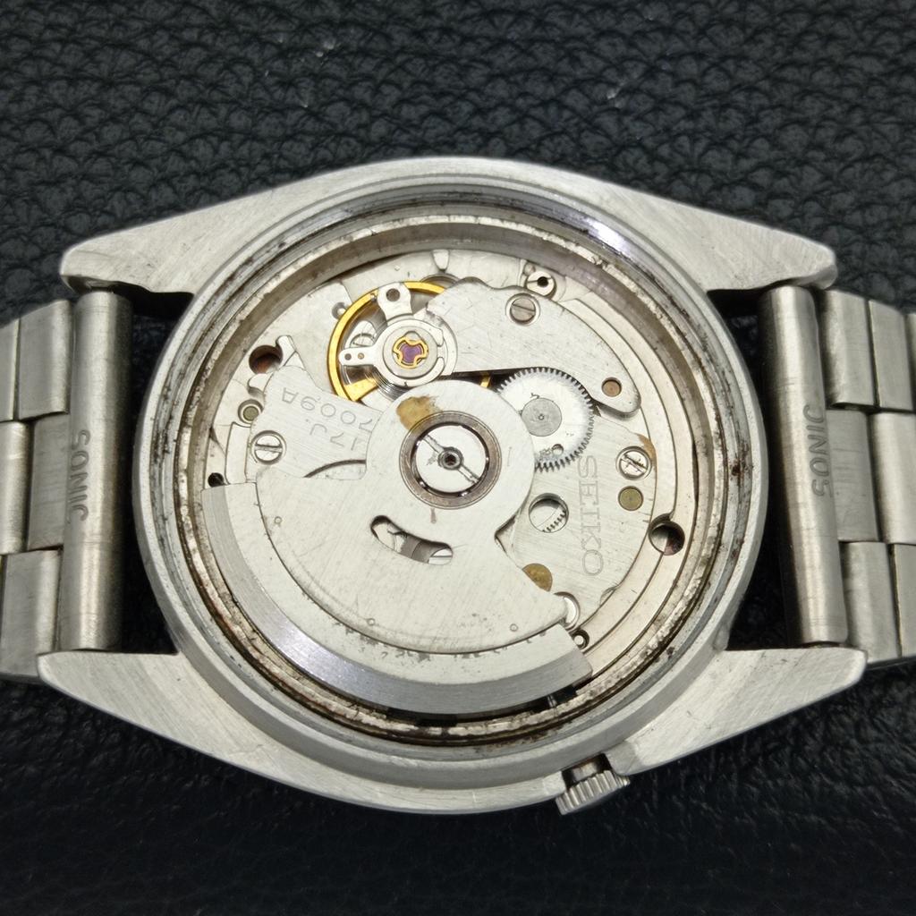 USED VINTAGE SEIKO ACTUS AUTOMATIC 7009A JAPAN MENS WHITE DIAL WATCH a433677-2 R118-a433677
