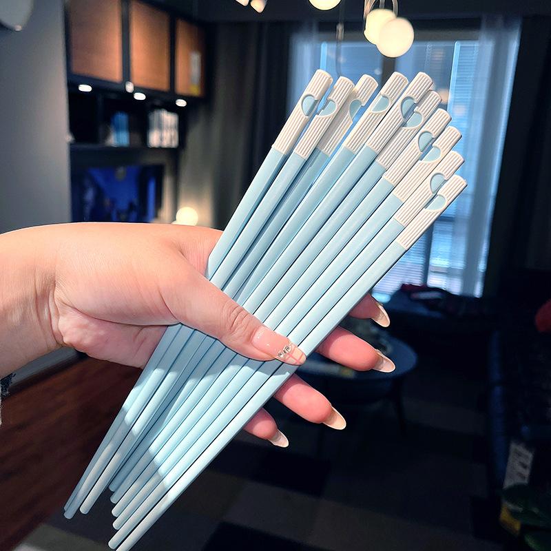 5 Paare Rutschfeste Bunte Japanische Chinesische Essstäbchen Sushi-Stäbchen Wiederverwendbares Koreanisches Essstäbchen-Set Gesundes Legierungs-Geschirrset