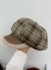 Retro Plaid Plush Star Anise Beret Women's Year Autumn Winter Warm Face Small Bud Painter Hat Tide