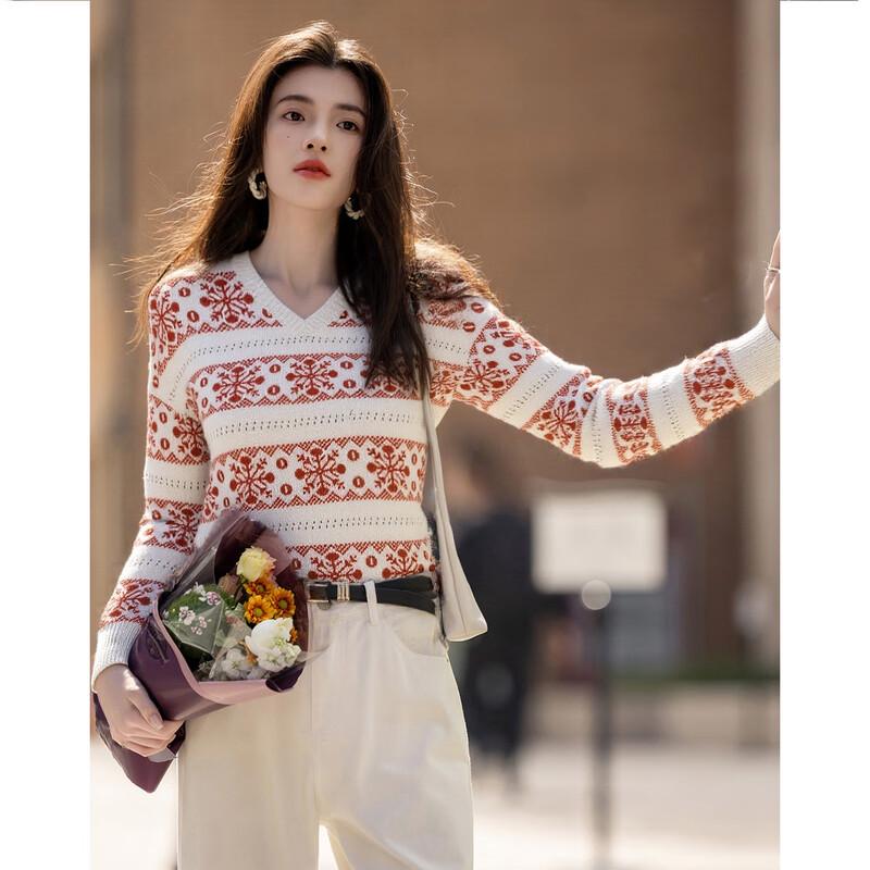 Demana Women's V-Neck Snowflake Jacquard Knit Sweater