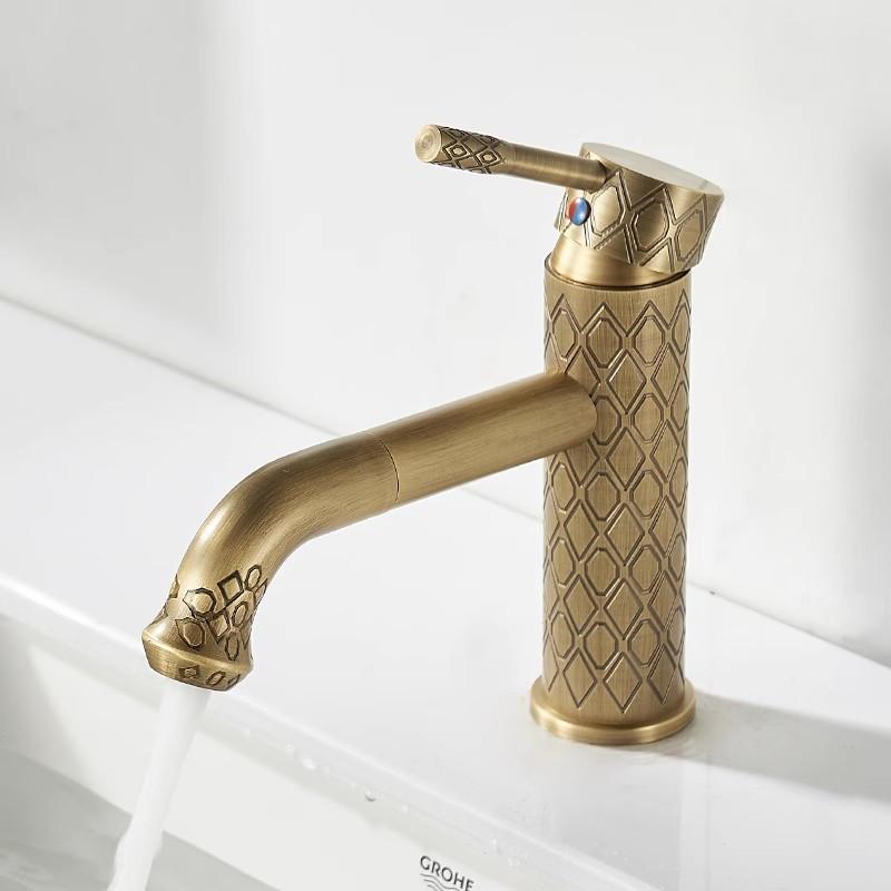 

Antique Carved Bathroom Faucet Brass Basin Faucets Hot & Cold Bathroom Sink Faucet Deck Mounted Lavotory Faucet Mixer Water Tap