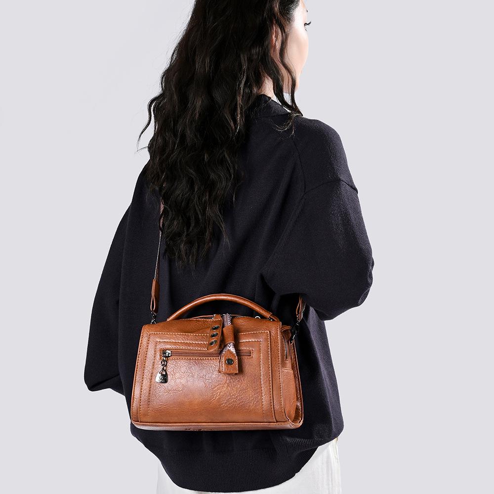Women's Crossbody & Shoulder Bag - High-End, Large-Capacity Boston Commuting Bag