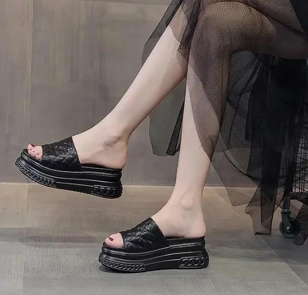 Fashion 7cm New Summer Women Slippers Thick Soles Flip-Flops Ladies Wedge Heels Beach Shoes Woman High Platform Slippers Outside Sandals