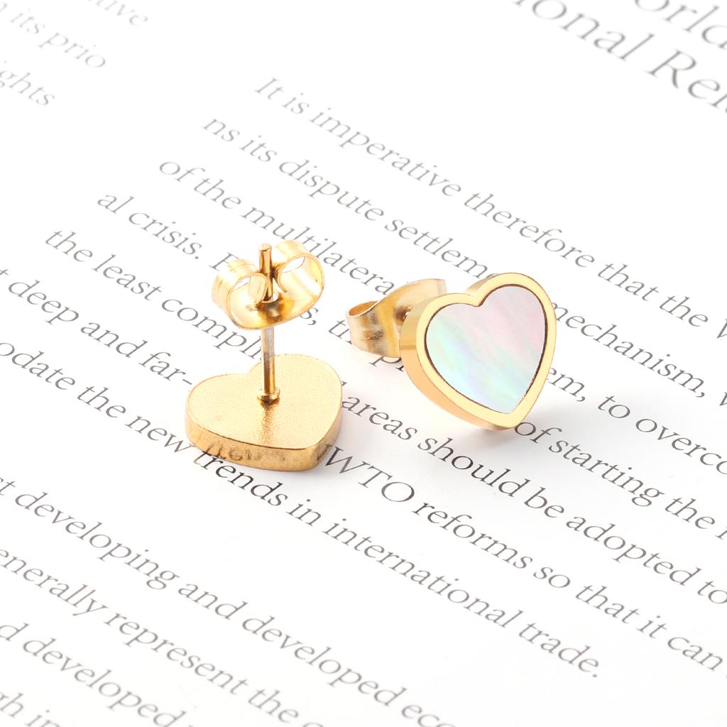 Sweet Seaside White Shell Stud Earrings for Girls, Stainless Steel Gold-plated Heart Jewelry Earrings Cute Waterproof Accessoriy