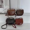 Nischdesign 2025 Damers Moderiktiga Crossbody Sadelhandväska