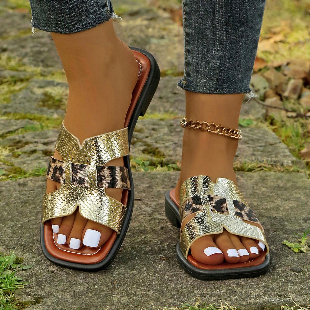 Fashion Casual Open-toed Square Head Flat Sandals Slippers Fashion Outside