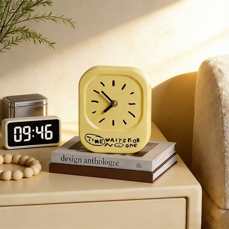 Cream Square Pendulum Clock Ornament Modern Desktop Clock Home Decor Silent Clock Student Bedroom Decoration Gift for Friends