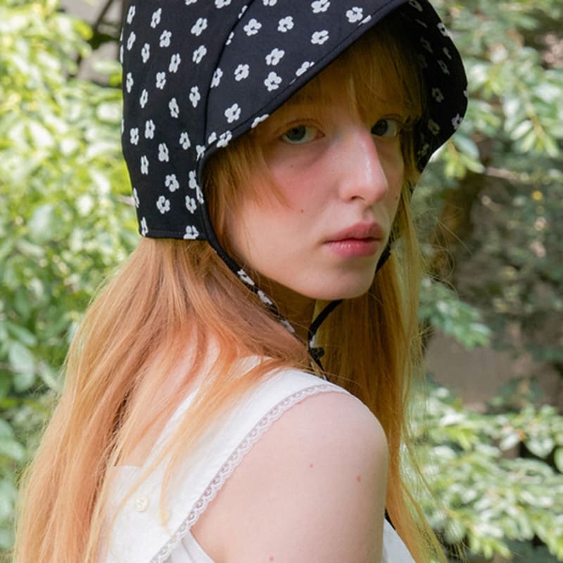 OVLA floral trip bonnet_2color HA054