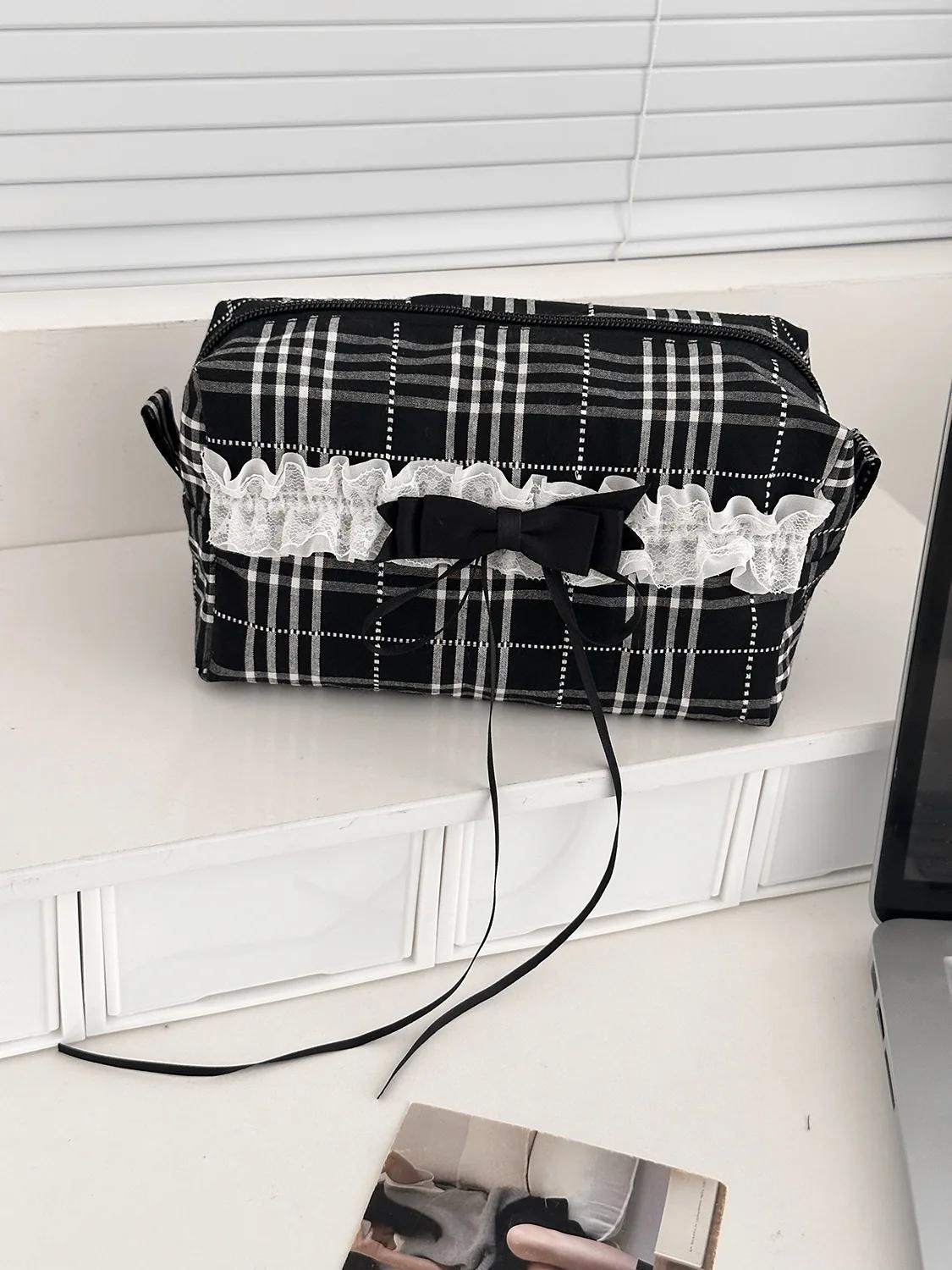 

Black White Check Lace Trim Storage Bag Large Capacity Makeup Organizer Pouch чёрный