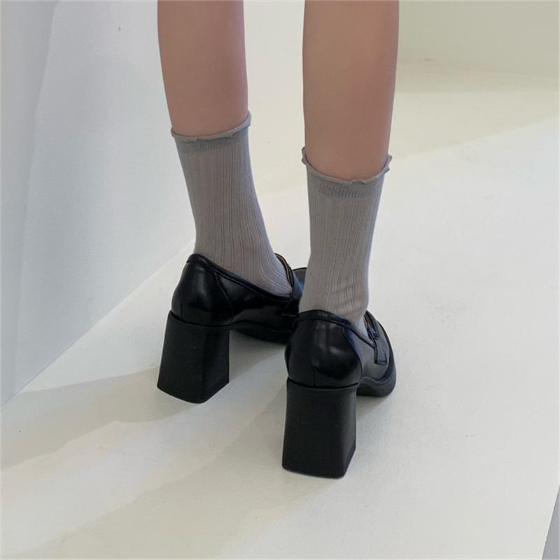 ins Korean version! Show long legs~! Height increase 7.5CM camellia round head high heels women's single shoes loafer small leather shoes