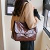 Large-capacity bag women's popular tote bag this year 2025 winter new fashion commuter shoulder messenger big bag women