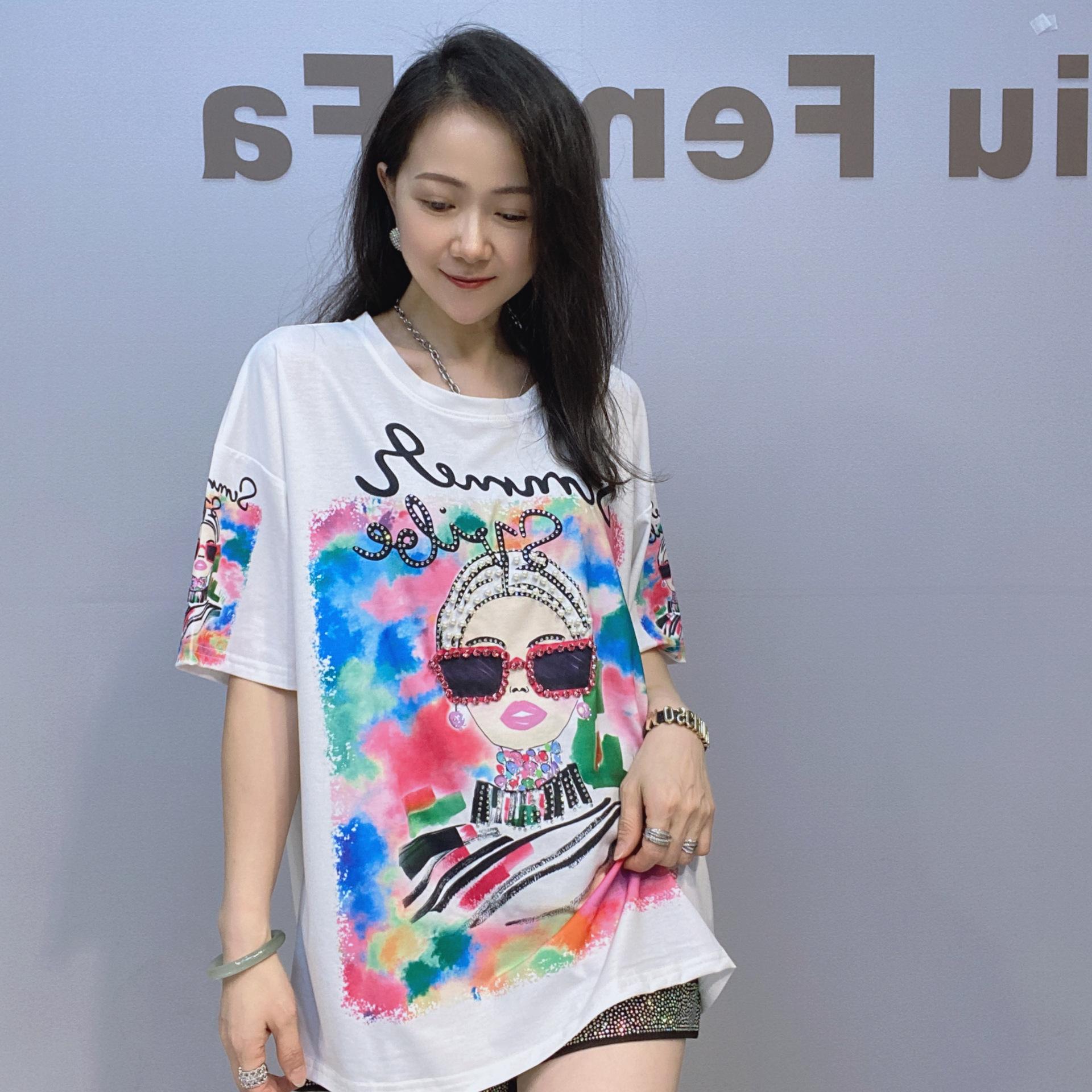 

Модные футболки с принтом для женщин, летняя одежда, повседневные топы с коротким рукавом с мультяшным узором, отделка горячими бриллиантами, бисером One size белый