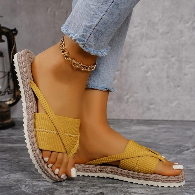 Fashion Green Fabric Flip Sole Summer Beach Shoes with Flat Heels and Slippers for Women's Simple One Line Beach Flat Shoes