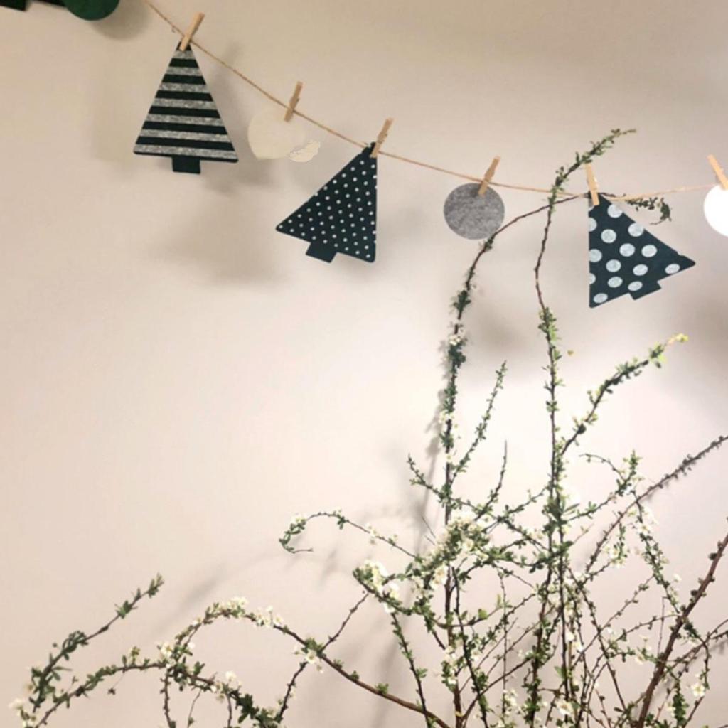Christmas Theme Jewelry Store Decoration: Felt Garland & Tree Banner for Wall