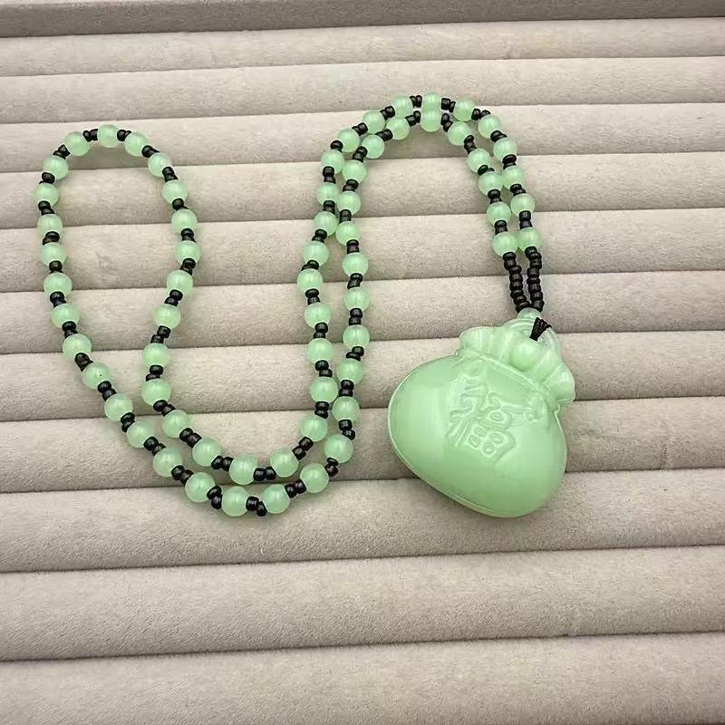 Imitace aventurínu Svetrový náhrdelník - Design zelí Guanyin od značek Wu Shi a Dragon & Phoenix