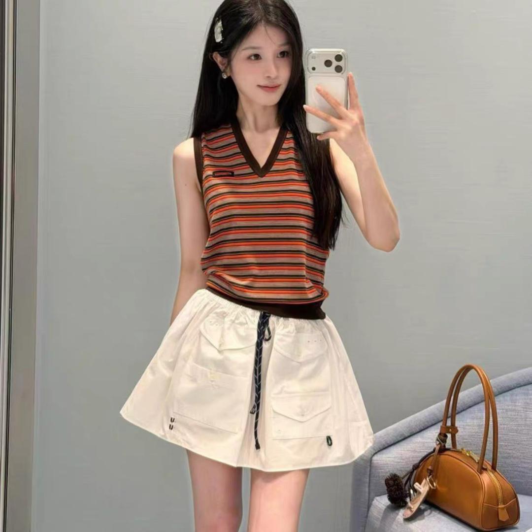 

Nanyou 2026 Korean Striped Knit Vest & High-Waisted Skirt Set - Slimming, Youthful Fashion Large